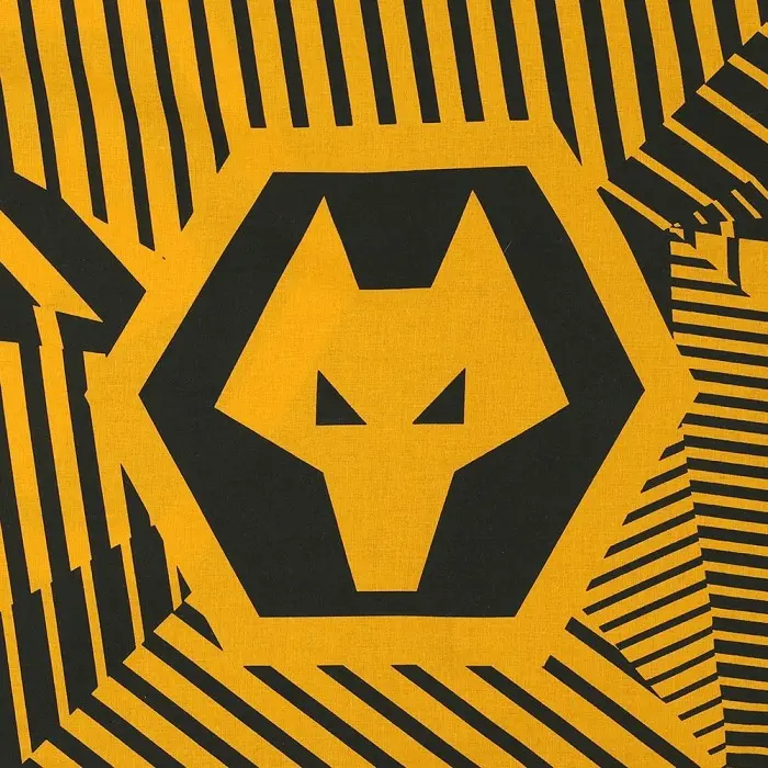 Wolverhampton Wanderers Store | Shop Official Reversible Crest Duvet – Double Wolves Gear